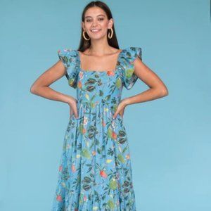 Lovely dress. Stylish, comfortable, and forgiving ❤️